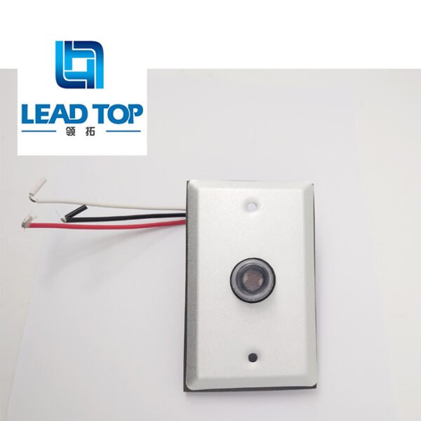 LT210A-F wire-in photocell with aluminium plate